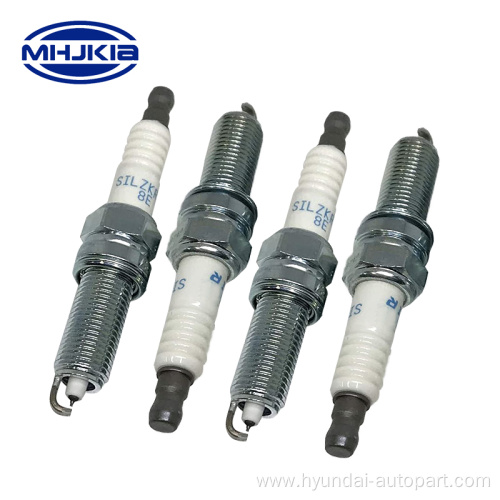 Car Spark Plugs 18846-08071 SILZKR7B8E For Kia K5